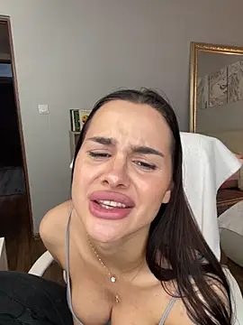 Živý XXX chat BabyyGirll_