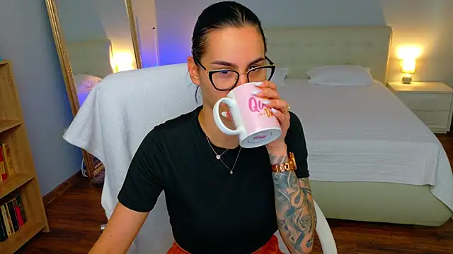 Chat +18 de BabyyGirll_ ao vivo