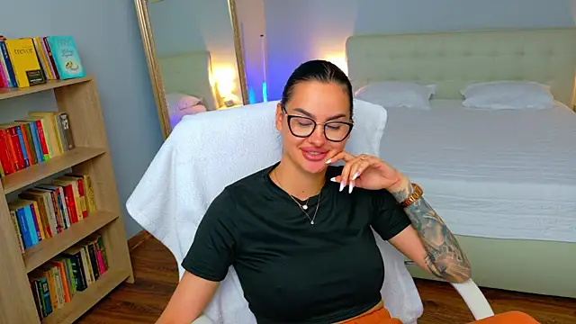 BabyyGirll_ live XXX chat