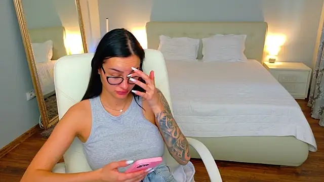 BabyyGirll_'s Live XXX Chat