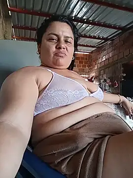Chat +18 de Dirty-violeta_19 ao vivo