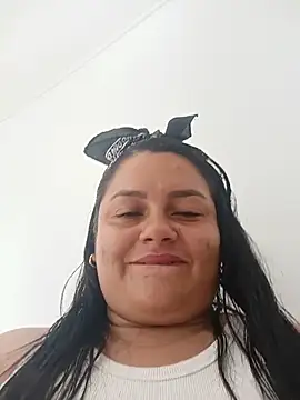 Dirty-violeta_19 Webcam Show
