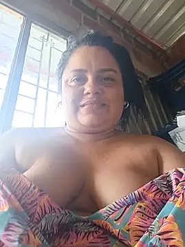 Dirty-violeta_19 Adlı Modelin Web Kamerası Şovu