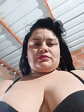 Show de Dirty-violeta_19 na webcam