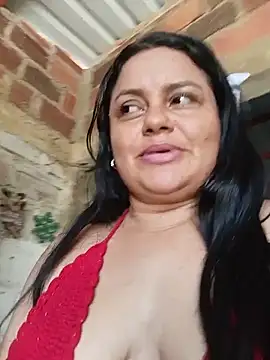 Dirty-violeta_19 élő XXX-chatje