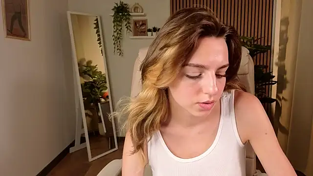 CherryCl0ud webkamerás műsora