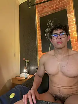 GrayAndrews' Webcam Show