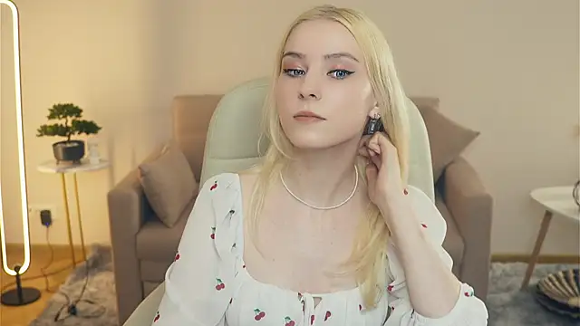 LaynePingitore Chat XXX in diretta