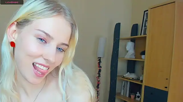 LaynePingitore's Live XXX Chat