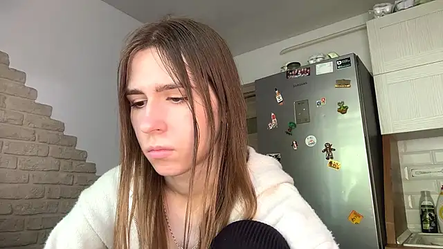 Sala de chat ao vivo de ZaraGuyette