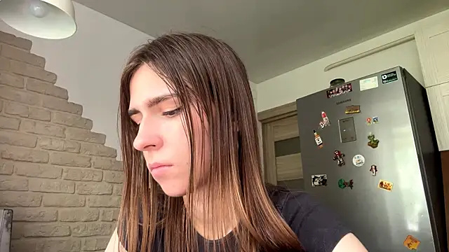 Chat +18 de ZaraGuyette ao vivo