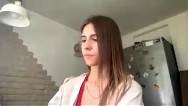 ZaraGuyette's Live XXX Chat