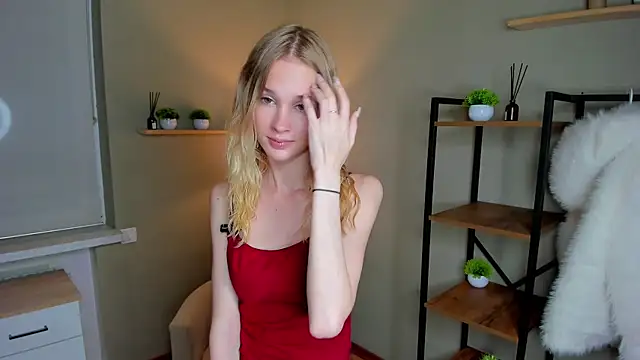 PlushyMood's Webcam Show