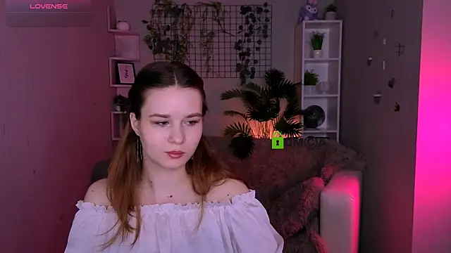 Онлайн чат XXX angie_foxy1
