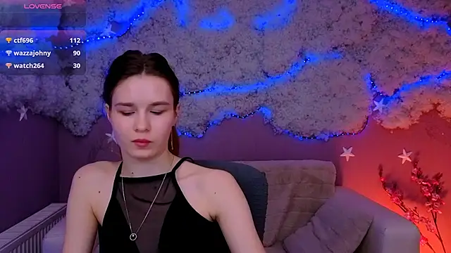 angie_foxy1 élő XXX-chatje