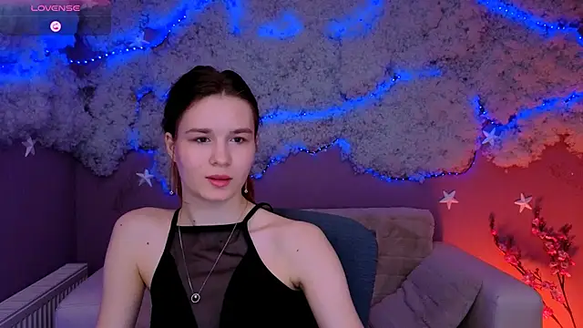 angie_foxy1 XXX чат на живо