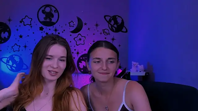angie_foxy1 webcam show
