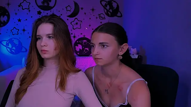 عرض كام angie_foxy1