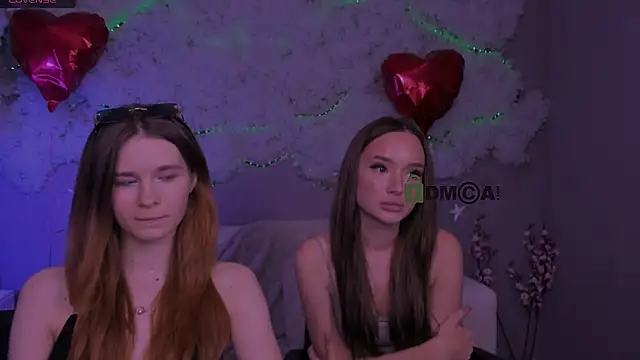 angie_foxy1 Show Webcam
