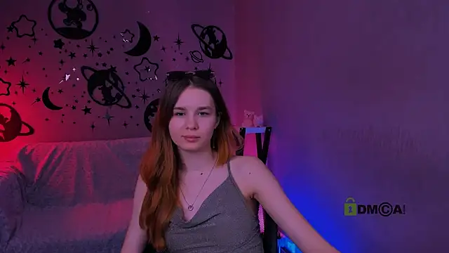 angie_foxy1 Chat XXX live