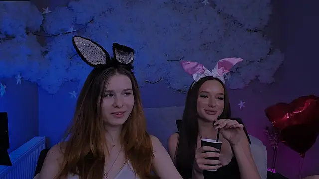 הופעת וובקאם של angie_foxy1