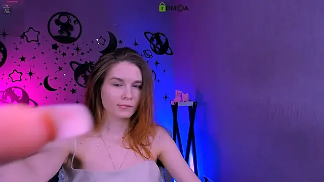 angie_foxy1 XXX чат на живо