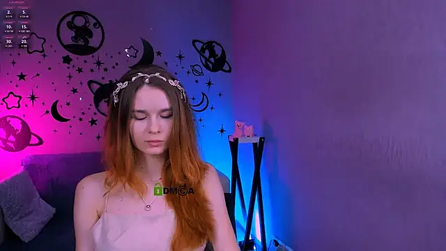 angie_foxy1's Live XXX Chat