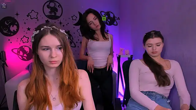 angie_foxy1 webcam show
