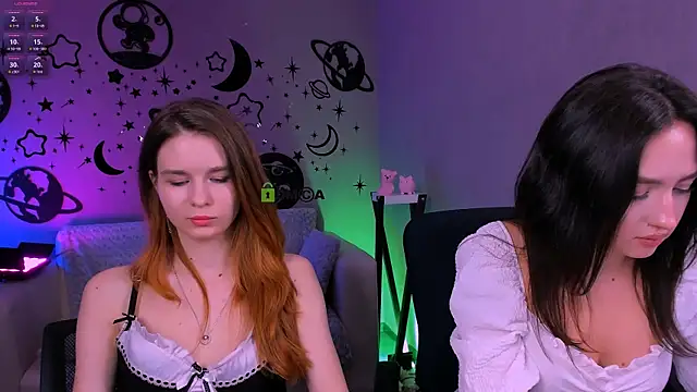 angie_foxy1 – Kamerová šou