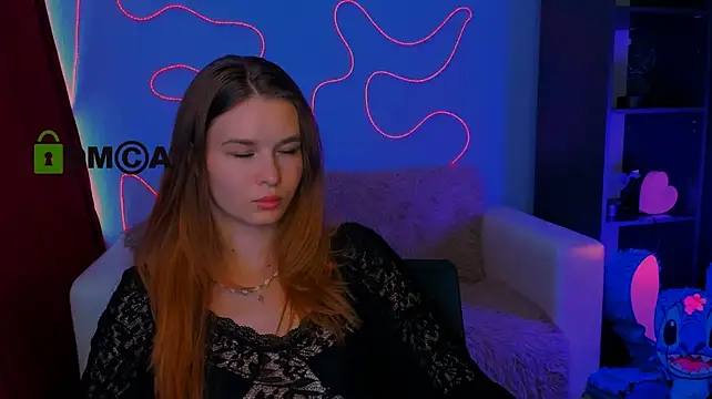 צ'אט XXX בשידור חי של angie_foxy1