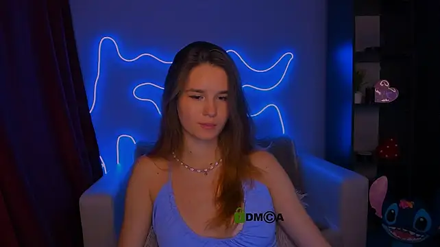 Show modela angie_foxy1 na web-kameri