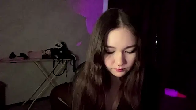 ActedMlin Live XXX Chat