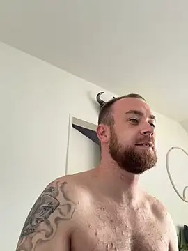ruffy441 Show in webcam