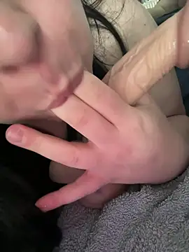 lucyxoxq Webcam show