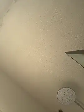 lucyxoxq webcam show
