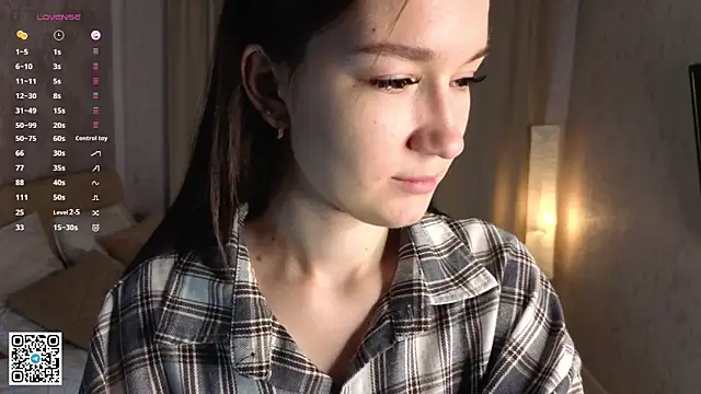 RimaRallis Adlı Modelin Canlı XXX Sohbeti