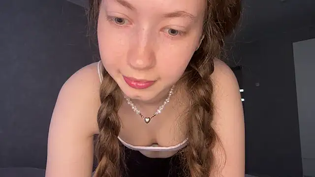 Emily_Mur_ Chat XXX in diretta