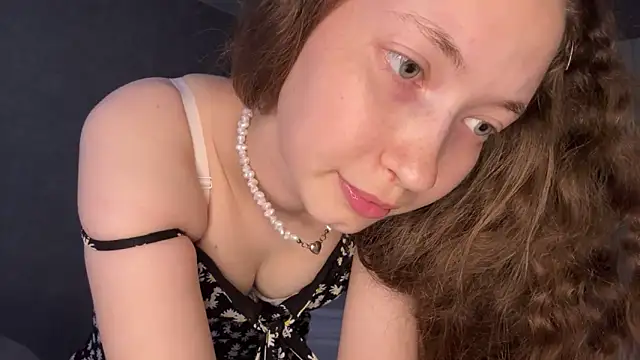 Emily_Mur_ Live XXX-Chat