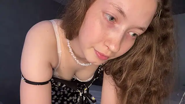 Chatroom XXX en direct de Emily_Mur_