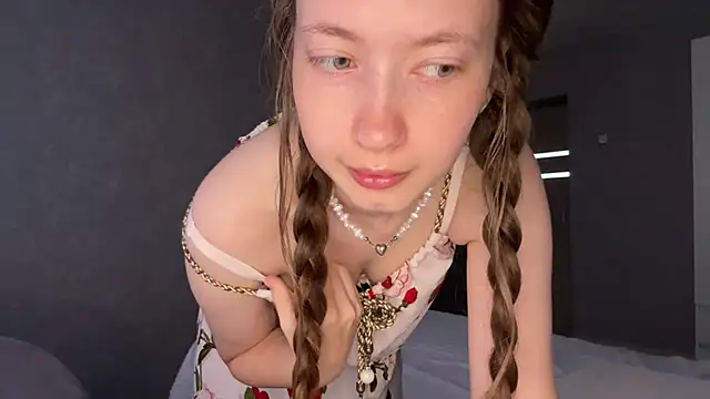 Emily_Mur_ Live XXX-chat