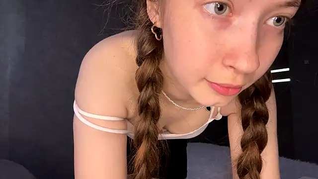 Emily_Mur_ – Live XXX-chat