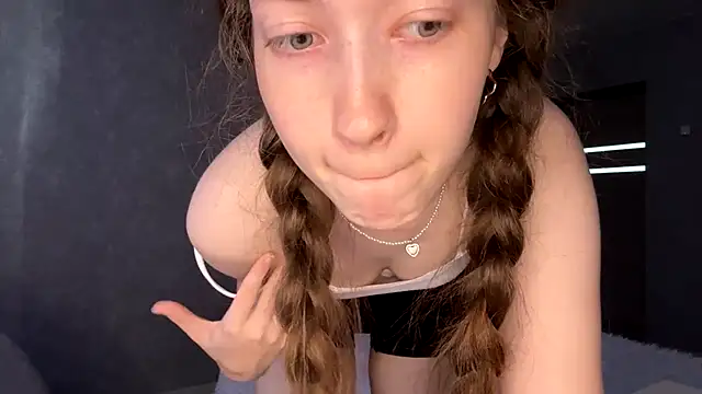 Czat XXX na żywo – Emily_Mur_