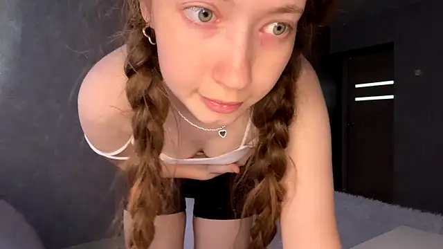 Emily_Mur_'s Live XXX Chat