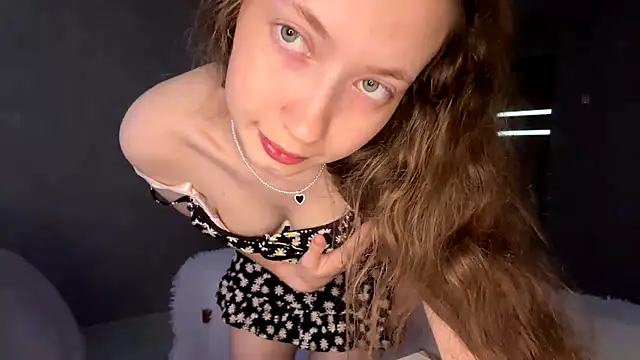 Emily_Mur_ Chat XXX live
