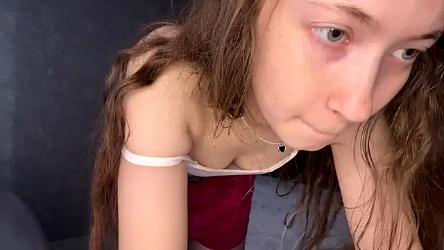 Chat +18 de Emily_Mur_ ao vivo
