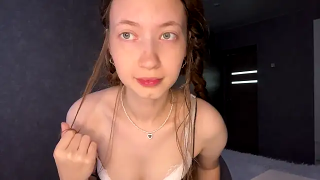 Emily_Mur_ Chat XXX in diretta