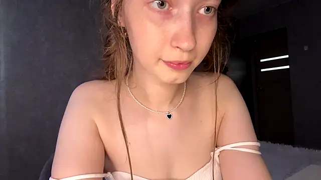 Chat +18 de Emily_Mur_ ao vivo