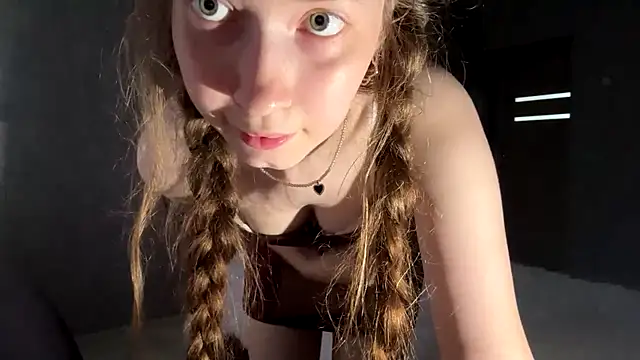 Emily_Mur_ 现场XXX聊天