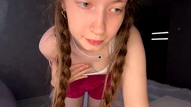 Chatroom XXX en direct de Emily_Mur_