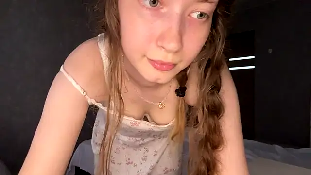 Emily_Mur_ Obrolan Langsung XXX